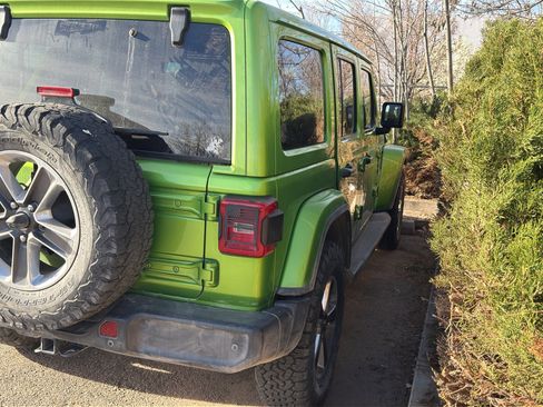 Used 2018 Jeep Wrangler Unlimited Sahara image 7