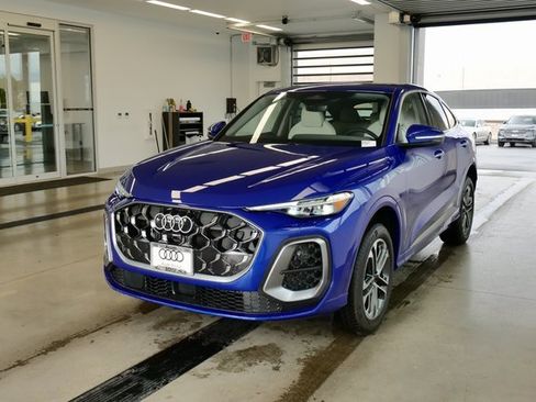 New 2025 Audi Q5 Premium Plus image 3