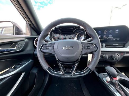 New 2026 Chevrolet Trax RS w/ Driver Confidence Package FWD image 17