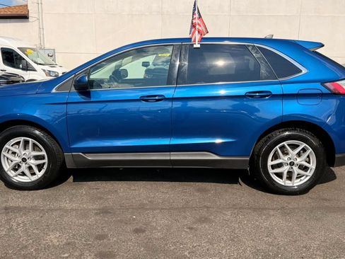 Used 2024 Ford Edge SEL AWD/4WD image 10