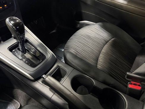 Used 2019 Nissan Sentra SV w/ Special Edition Package FWD image 31