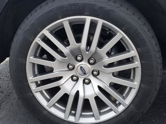 Used 2023 Ford Expedition Platinum AWD/4WD image 27