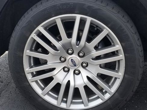 Used 2023 Ford Expedition Platinum AWD/4WD image 27