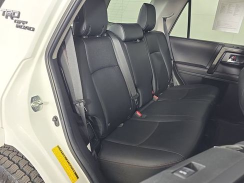 Used 2023 Toyota 4Runner TRD Off-Road Premium w/ Moonroof Package AWD/4WD image 20