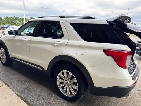 Used 2021 Ford Explorer Limited w/ Hybrid Equipment Group 310A AWD/4WD image 21