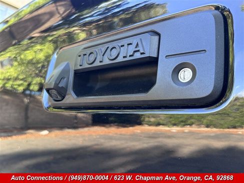 Used 2019 Toyota Tacoma TRD Sport AWD/4WD image 30