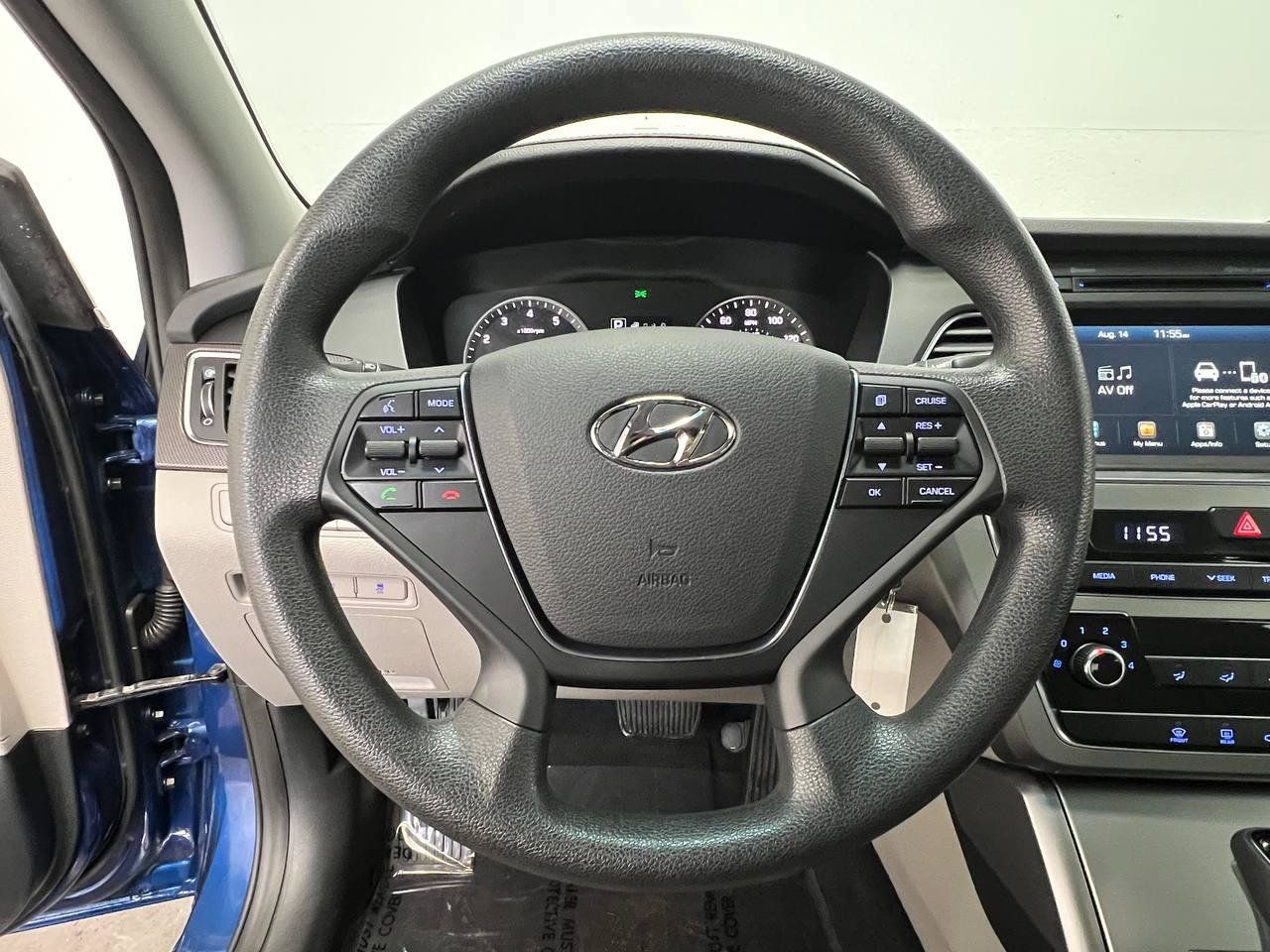 Used 2017 Hyundai Sonata Sport w/ Cargo Package FWD image 15