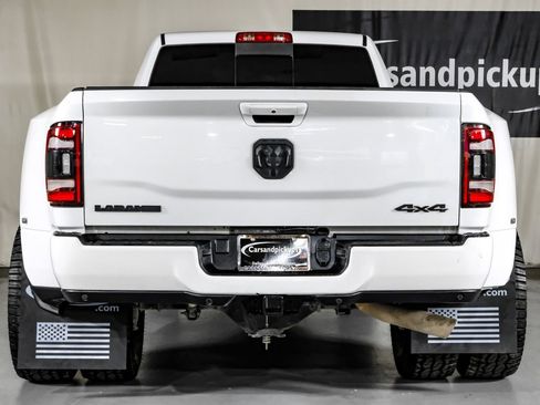 Used 2023 RAM 3500 Laramie w/ Night Edition AWD/4WD image 9