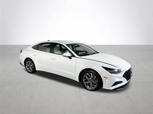 Used 2023 Hyundai Sonata SEL w/ Preferred Accessory Package image 4