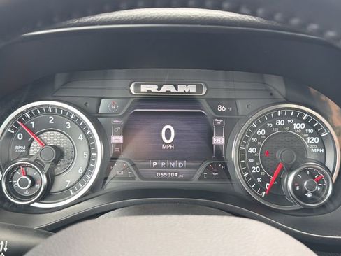 Used 2023 RAM 1500 Lone Star AWD/4WD image 18