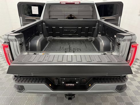 Used 2023 GMC Sierra 1500 Elevation AWD/4WD image 27