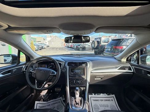 Used 2015 Ford Fusion Titanium image 8