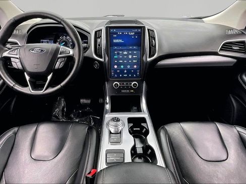 Certified 2022 Ford Edge Titanium w/ Equipment Group 301A AWD/4WD image 16