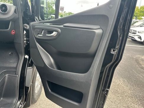 New 2026 Mercedes-Benz Sprinter 2500 image 34