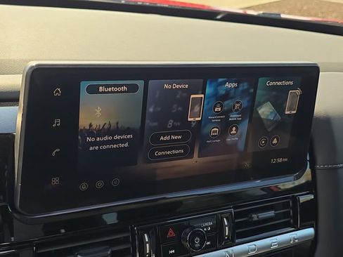 New 2026 Nissan Pathfinder SV image 24