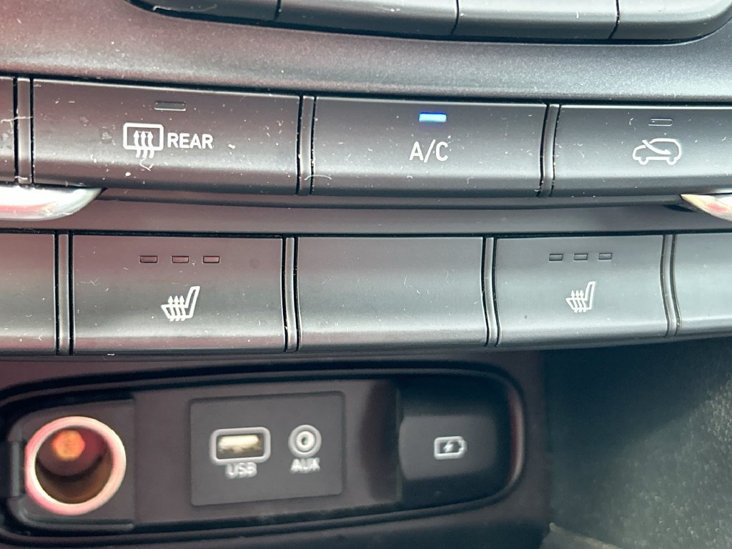 Used 2020 Hyundai Santa Fe SEL FWD image 34