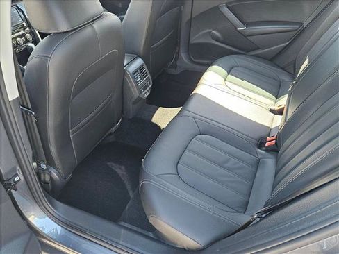Used 2020 Volkswagen Passat 2.0T SEL FWD image 19