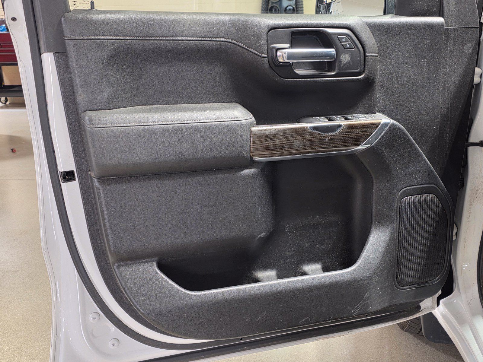Used 2020 Chevrolet Silverado 1500 LT w/ All-Star Edition RWD image 16