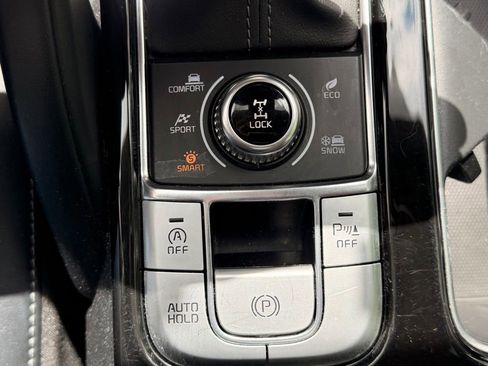 Used 2022 Kia Telluride S AWD/4WD image 22