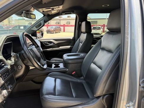 Used 2023 Chevrolet Tahoe LT w/ Luxury Package AWD/4WD image 27