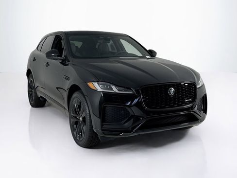 Certified 2025 Jaguar F-PACE R-Dynamic S image 7