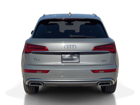 Used 2023 Audi Q5 e Premium image 10