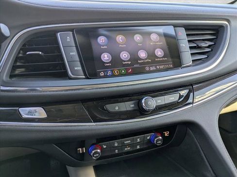 Used 2020 Buick Enclave Essence w/ Sound and Sites Package image 12