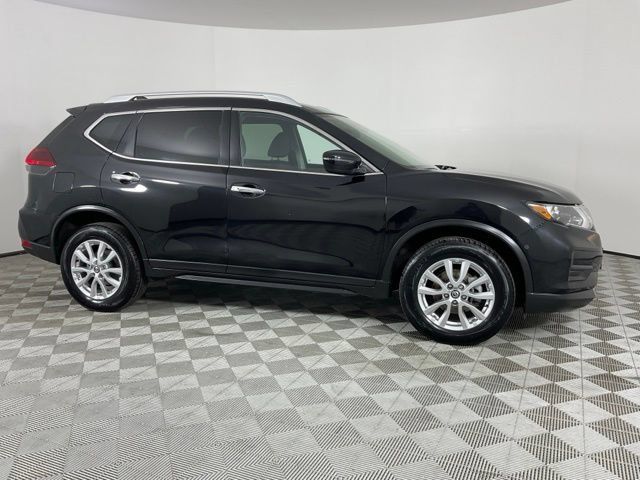 Used 2020 Nissan Rogue SV AWD/4WD image 11