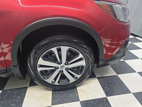 Used 2018 Subaru Outback 2.5i Limited image 4