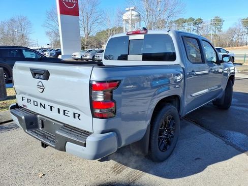 New 2026 Nissan Frontier SV w/ SV Convenience Package RWD image 3