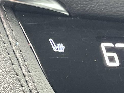 Used 2023 Cadillac XT5 Premium Luxury image 38