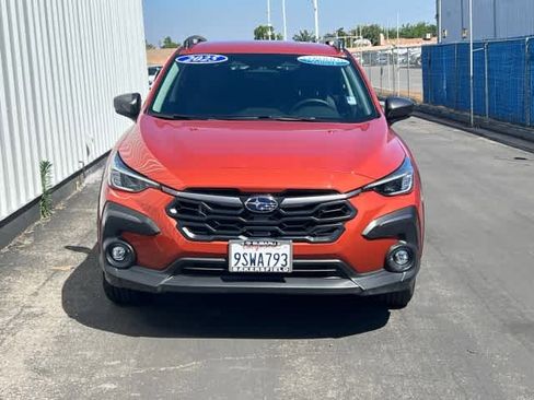 Used 2025 Subaru Crosstrek 2.5i Limited w/ Crosstrek Mirror Package AWD/4WD image 3