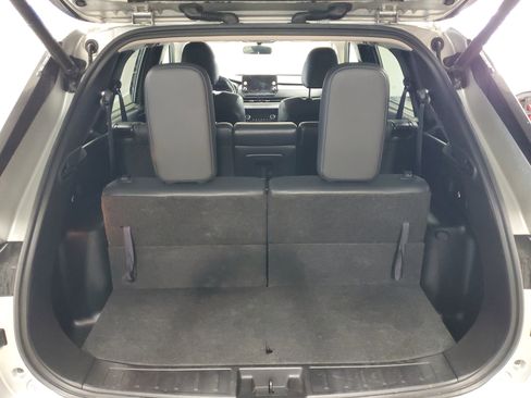 Used 2024 Mitsubishi Outlander SE AWD/4WD image 10