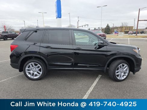 Certified 2024 Honda Passport EX-L image 19