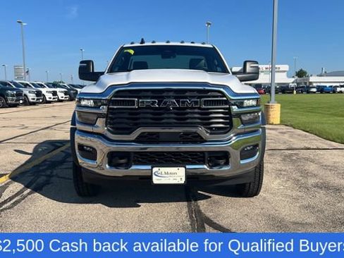 New 2026 RAM 5500 Tradesman w/ Chrome Appearance Group AWD/4WD image 15