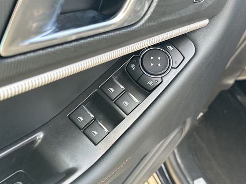 Used 2025 Ford Explorer ST-Line AWD/4WD image 14