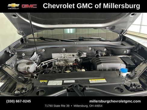 Used 2025 Volkswagen Atlas SE AWD/4WD image 14
