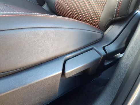 New 2026 Nissan Kicks SR image 26