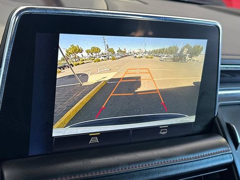 Used 2024 Chevrolet Suburban RST RWD image 26