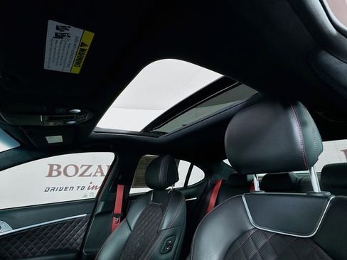 Used 2022 Genesis G70 3.3T image 27