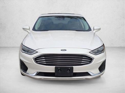 Used 2020 Ford Fusion SEL image 2