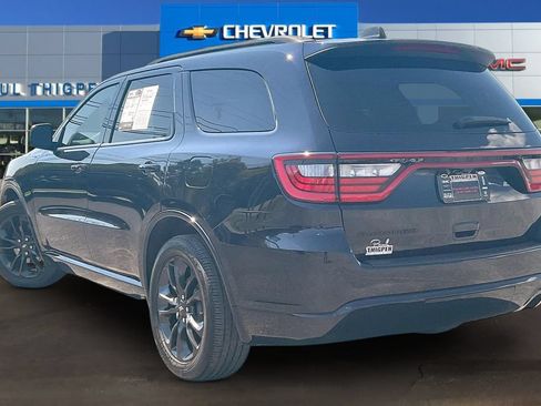 Used 2024 Dodge Durango SXT w/ SXT Blacktop Group RWD image 4