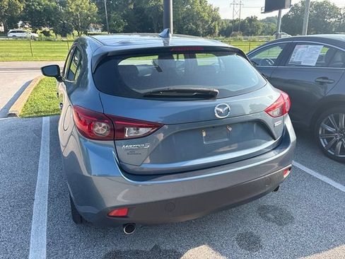 Used 2016 MAZDA MAZDA3 i Grand Touring FWD image 4