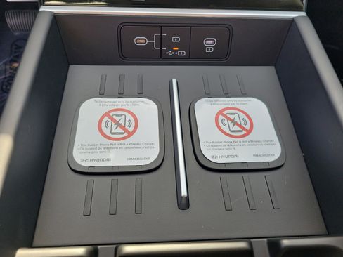 New 2026 Hyundai Santa Fe SE image 31