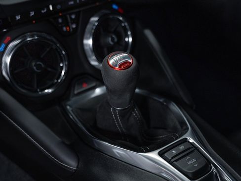 Used 2018 Chevrolet Camaro SS image 49