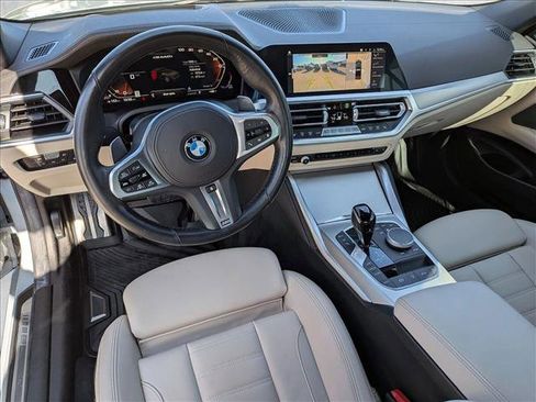 Used 2023 BMW M440i M440i w/ Premium Package image 10