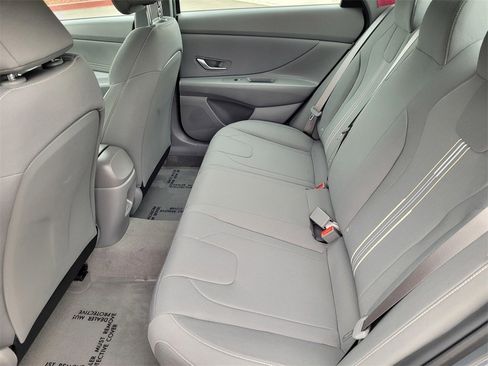 New 2026 Hyundai Elantra Sport image 6