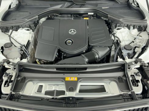 Certified 2026 Mercedes-Benz GLC 300 image 32