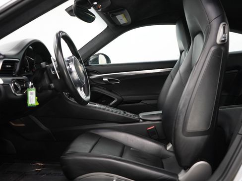 Used 2014 Porsche 911 Turbo image 19