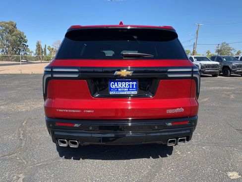 Used 2025 Chevrolet Traverse High Country w/ LPO, Floor Liner Package AWD/4WD image 31